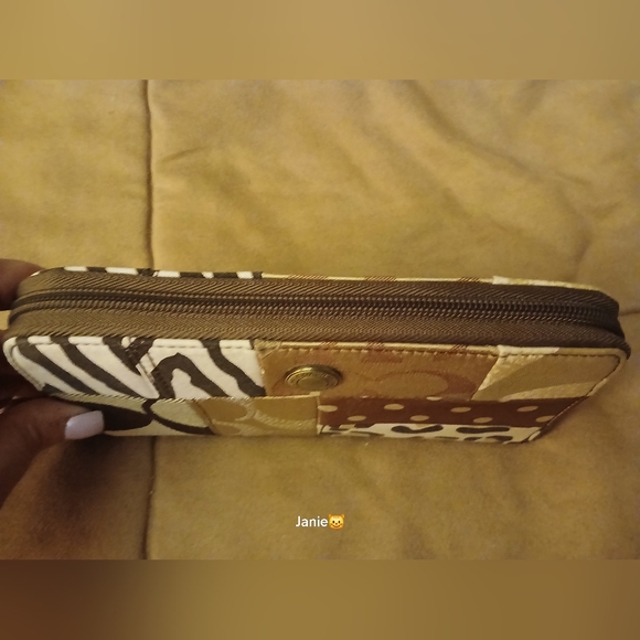 Coach RARE Vintage Khaki Patchwork Wallet NWT - Picture 7 of 13